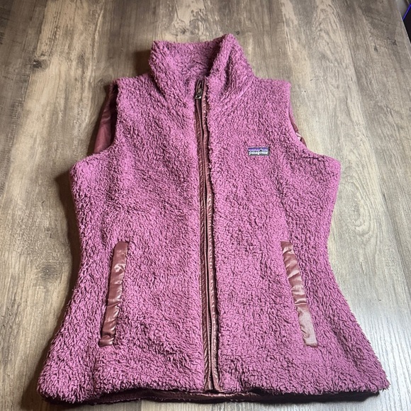 Patagonia Jackets & Blazers - Patagonia Women's Reversible Fleece Vest - Deep Pink